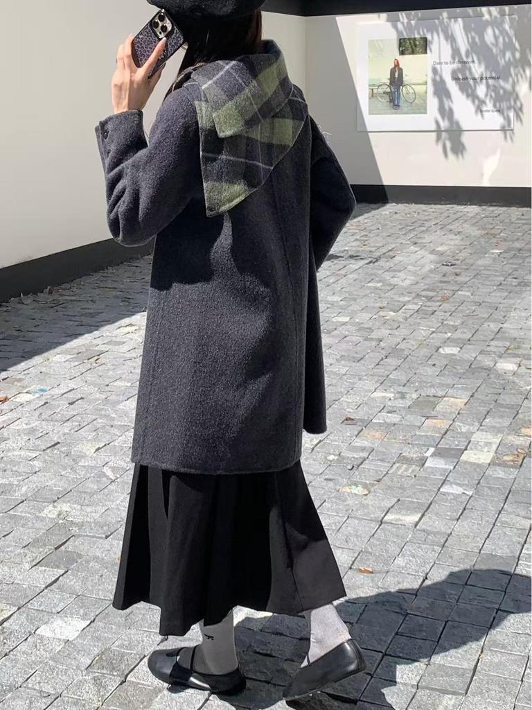 Women's Mid-Length Double-Faced Wool Coat with Detachable Plaid Collar and Tie-Waist