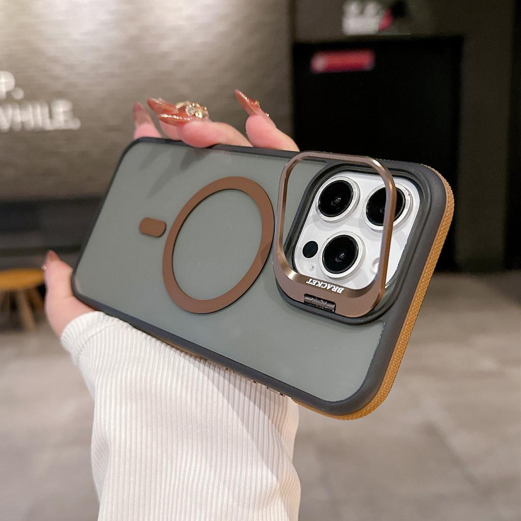 Applicable to Apple 16Pro high-end skin-sensitive magnetic mobile phone case iPhone15Pro lens holder anti-skid strip protection
