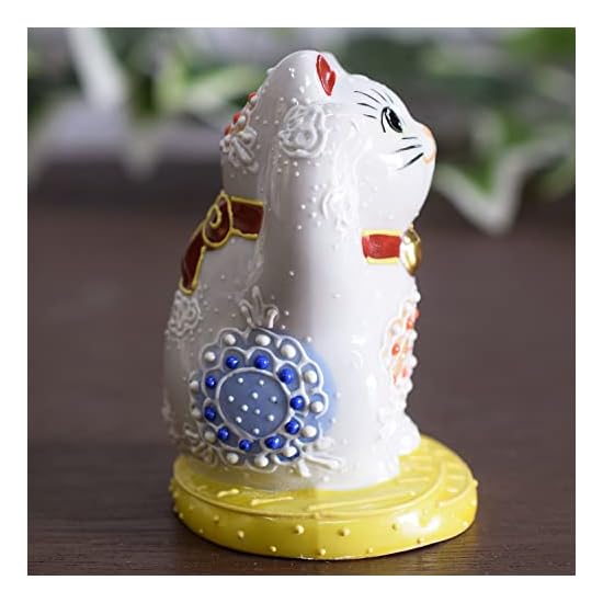 Kutani Ware Maneki-neko (Beckoning Cat) Right Hand, Gold Koban White Mori, N-007F