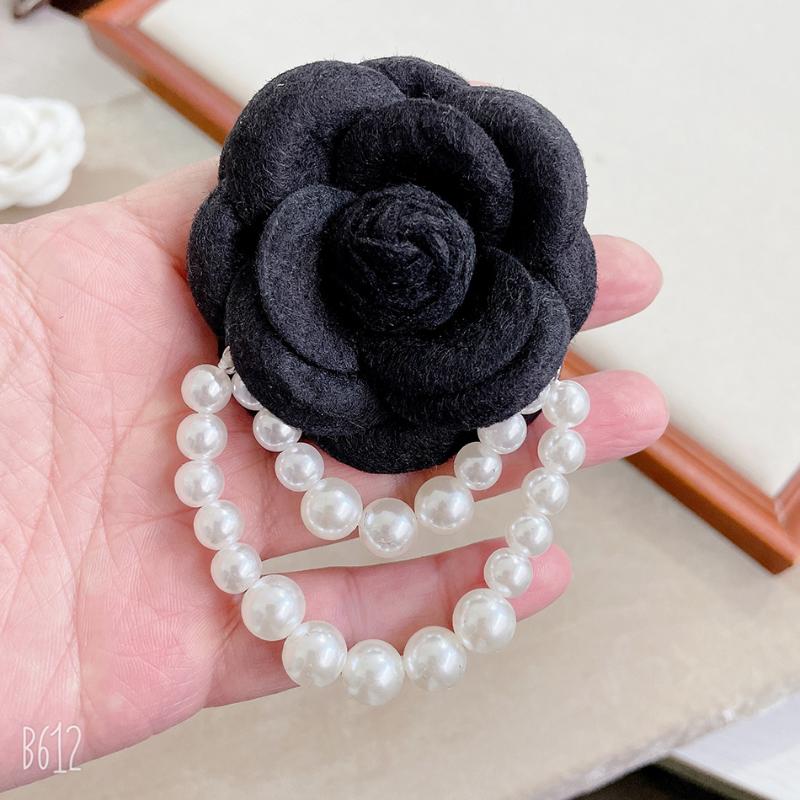 Black Brooch Fabric Camellia Flower Brooch Bow Tie Ladies College Style Shirt Collar Pins Vintage Wedding Party Brooches For Wom