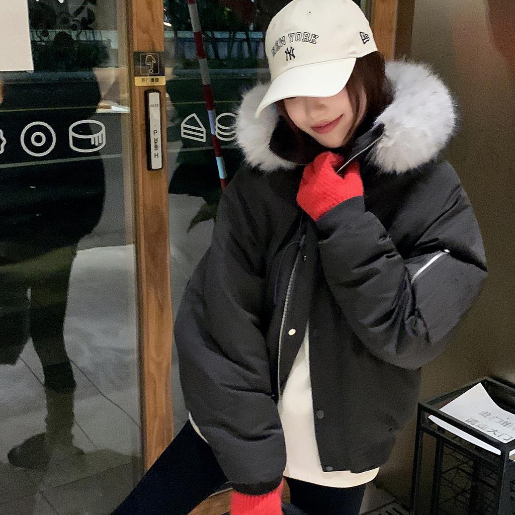 Winter American Big Fur Collar Hooded Down Cotton-padded Jacket Coat Female Design Sense Short Thick Cotton-padded Coat Pie To Overcome.