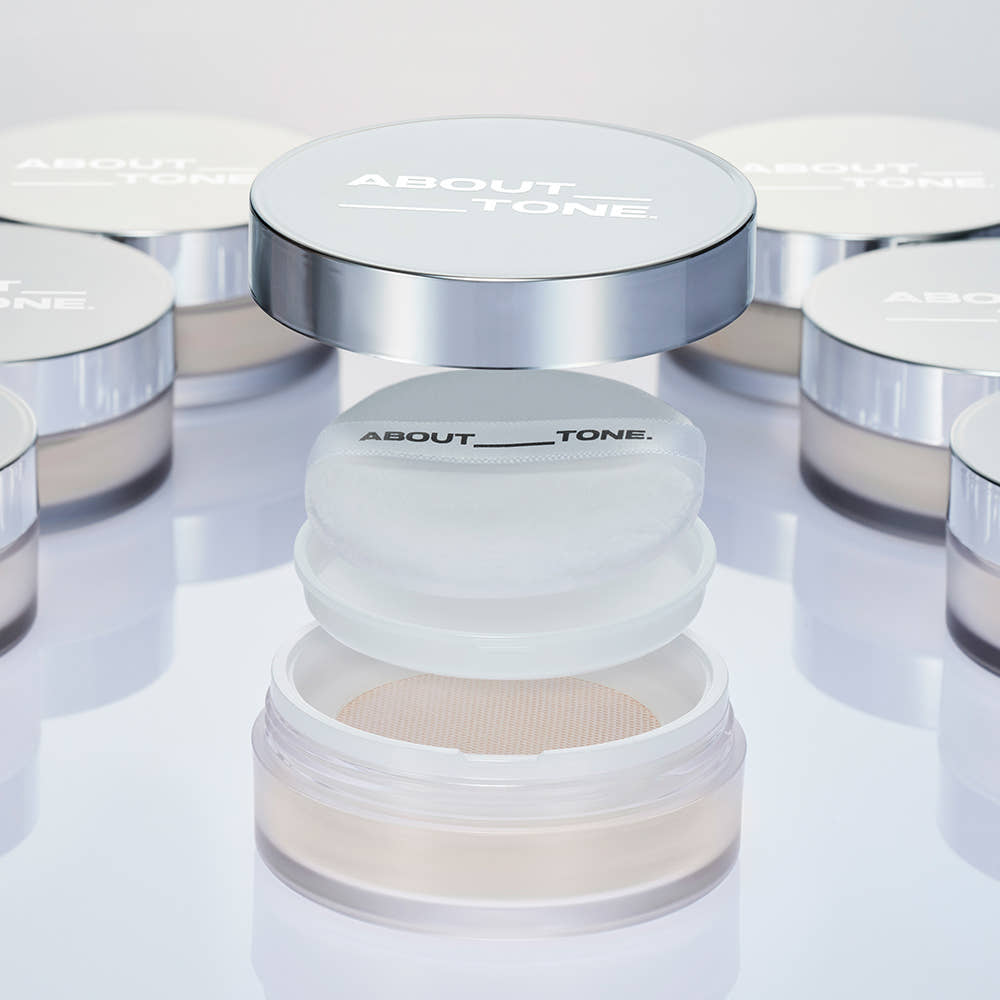 [ABOUT_TONE] The Blur Finish Powder Lightweight Loose Setting Powder Soft Matte Finish 10g