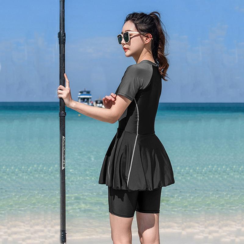 Tunika geteilte Badebekleidung Damen Zweiteilig Sommer Kurzarm Badeanzug Urlaub Strandbekleidung dezent Badeanzug Reißverschluss Surferanzug