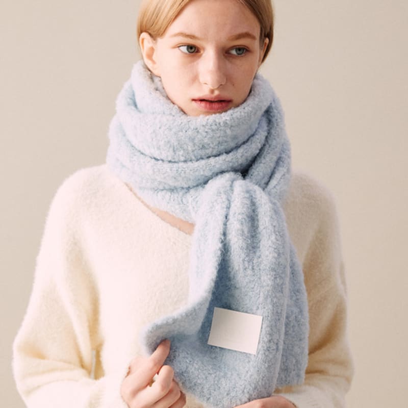 SILN Long cloud boucle knit muffler (BABY BLUE)