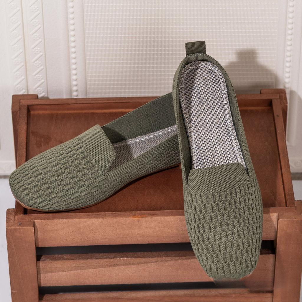 Fashion Women's Mesh Shoes 2025 Spring Summer New Breathable Lightweight Comfortable Non Slip Casual Shoes Fashion Slip on Vintage Flats