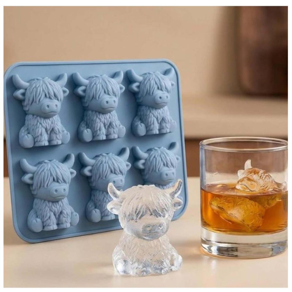 Mini Highland Cow Ice Cube Mold, 3D Highland Cow Shape Silicone Ice Cube Trays, Reusable Funny Highland Cow Silicone Mold