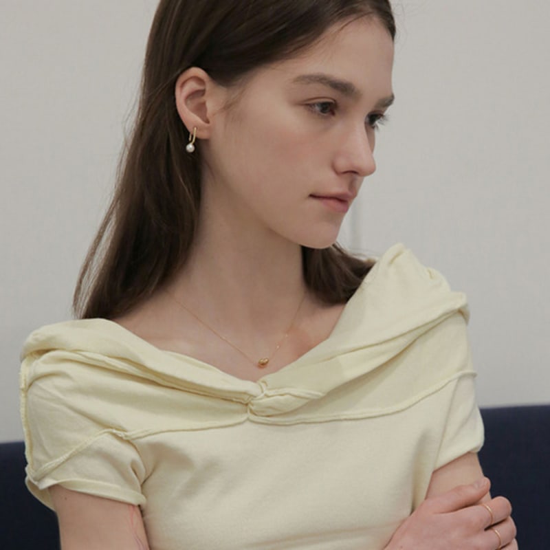 modernlike 14K gold-filled silver swallow point U-chain earrings