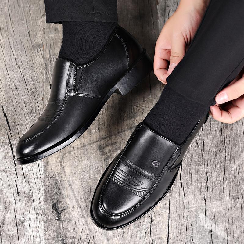 

Single shoes spring and autumn one pedal business casual leather shoes men s soft sole non-slip middle and old dad shoes 44