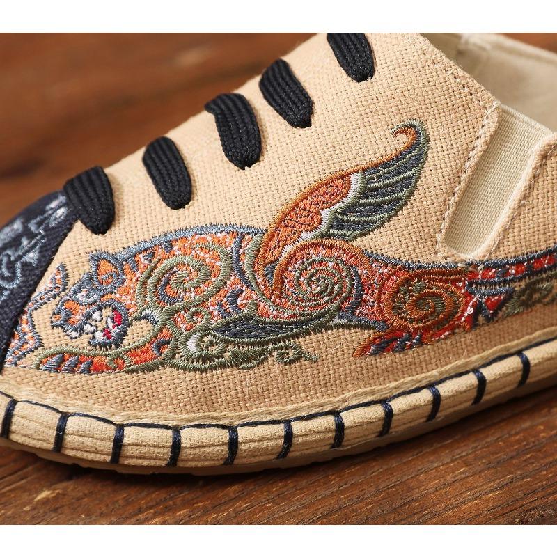 Chinese-style Embroidered Multi-layered Sole Cloth Shoes for Both Men and Women, Ethnic-style Embroidered Cloth Shoes