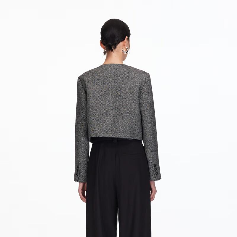 Veromoda Women's Round Neck Double Pocket Short Jacket