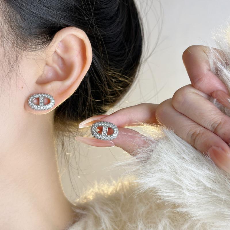 Full Rhinestone Pig Nose Stud Earrings For Women Elegant Versatile Fashion Jewelry