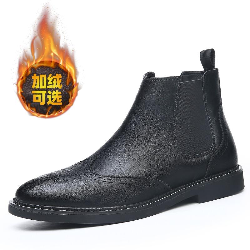 Boots Men's Carved Short Boots Soft Leather Retro High-top Men's Leather Boots Autumn and Winter Velvet Martin Boots