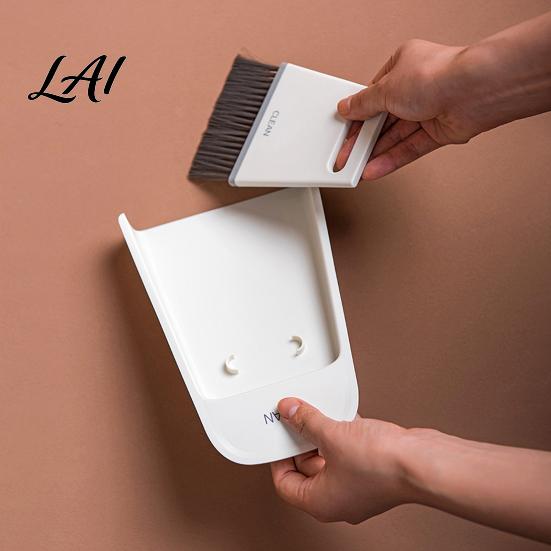 Desktop Dust Cleaning Kit Small Broom And Dustpan Set Keyboard Sofa Gap Hand for Car Interior Sweeper Compact Handheld Scratch-Free Tool Home Office