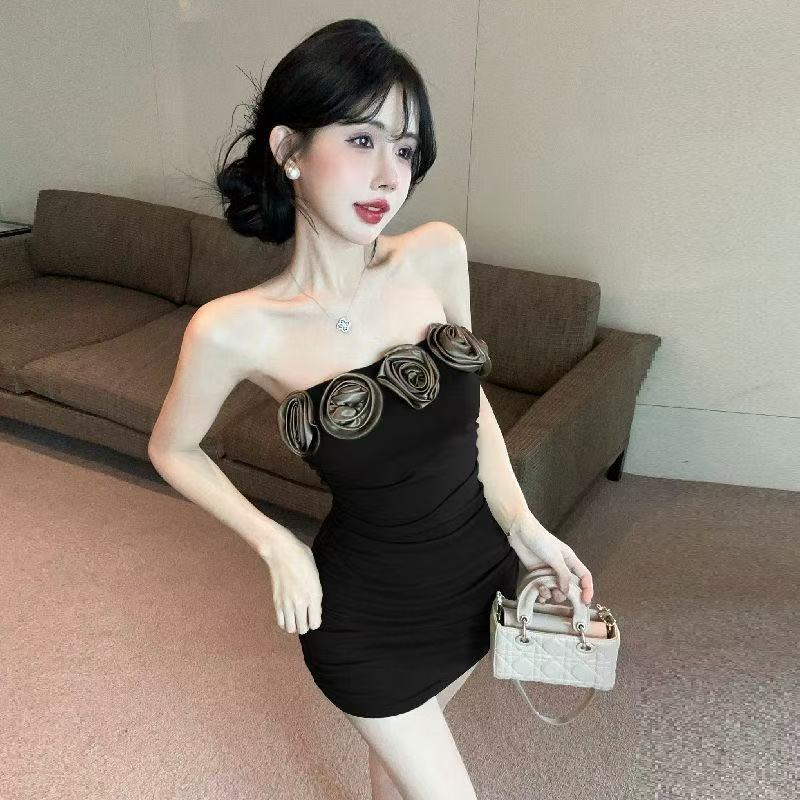 1 three-dimensional flower pure desire wind sexy dress one-word shoulder high-end design sense slim and thin bottom vest short