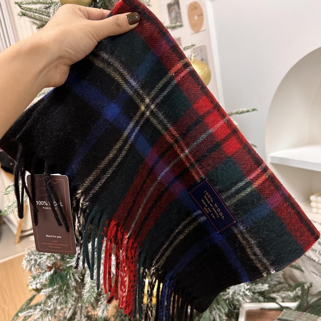 Xiaohongshu Popular Cherry Red New Year'S Red 100% Wool British Versatile Scarf Women'S And Men'S Cashmere Warm Scarf