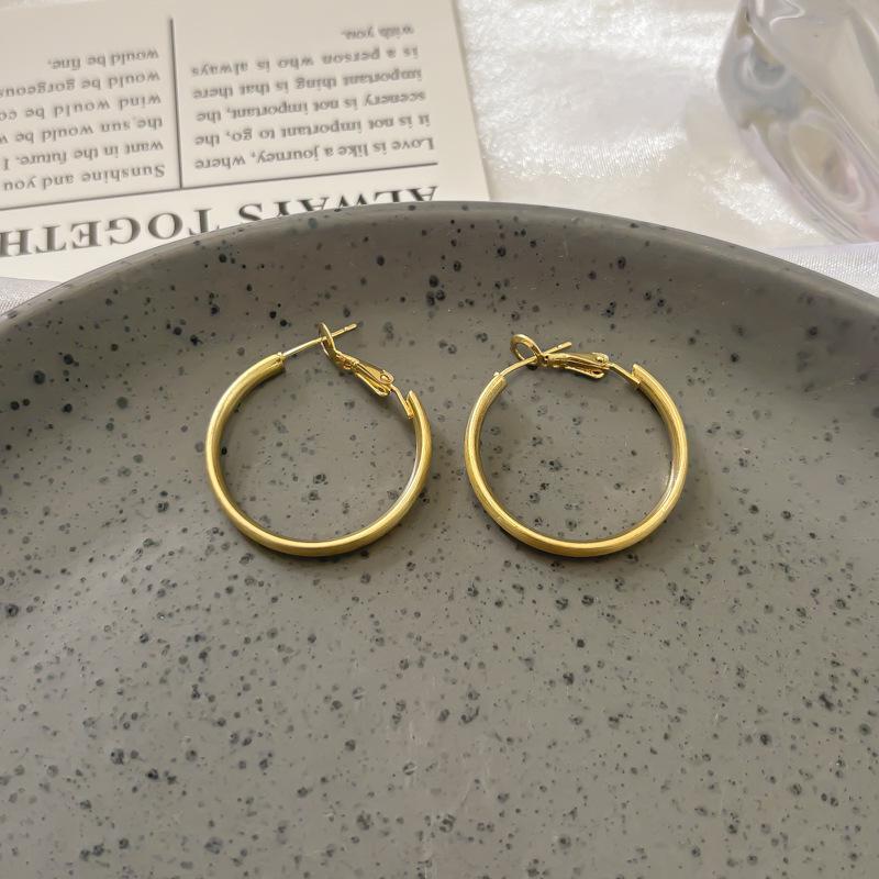 Boucles d'oreilles de luxe rétro français café ambré - Puces élégantes pour femmes avec design de niche