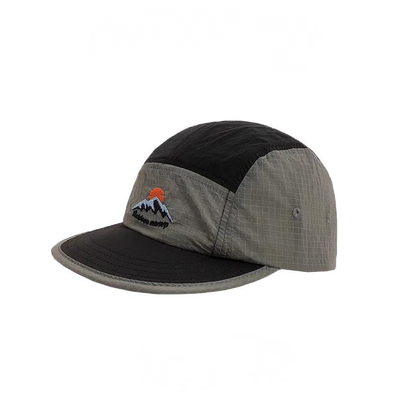 Outdoor Schnelltrocknend UV-Schutz Farbblock Baseballkappe Leicht Atmungsaktiv Sonnenhut Kurzer Schirm Praktisch Unisex Design