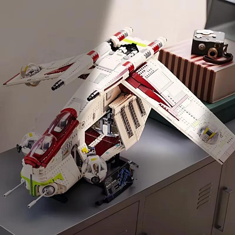 New MOC White Battle Spaceship Vehicle Model Home Ornament Building Blocks Holiday Gift