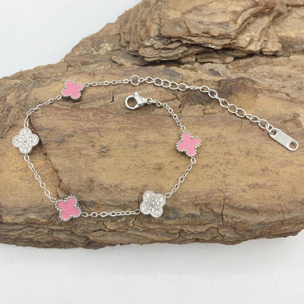 9MM Four-leaf Flower Bracelet Titanium Steel Bracelet Does Not Lose Color Ladies Fashion Four-leaf Clover Bracelet