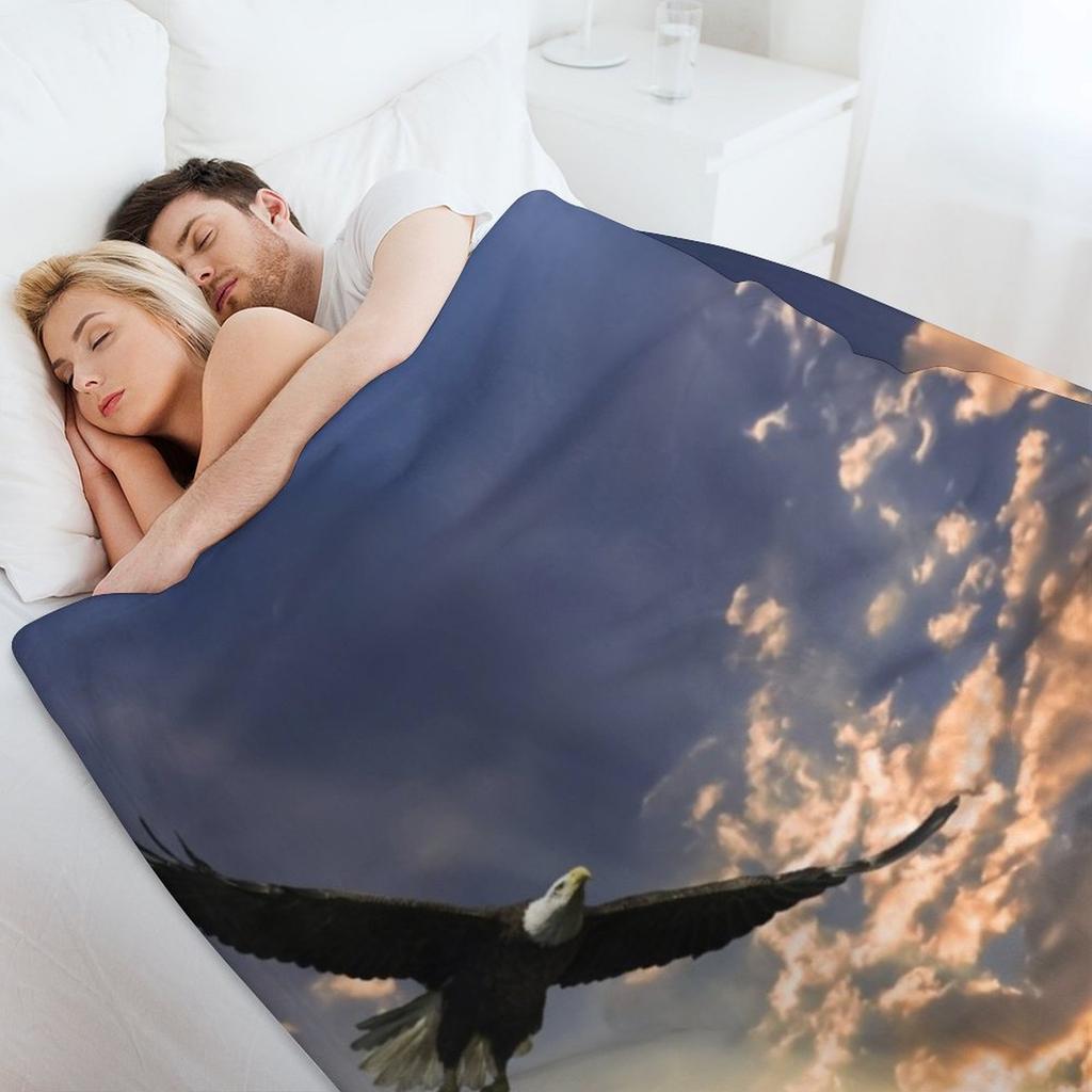 High Soaring Bald Eagle Throw Blanket Luxury Designer Polar Sofa Quilt Christmas Decoration Blankets