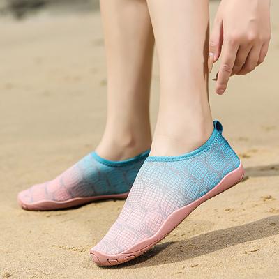 New Summer Women's Swimming Shoes Quick Drying Breathable Lightweight Beach Shoes Anti Slip Fitness Shoes