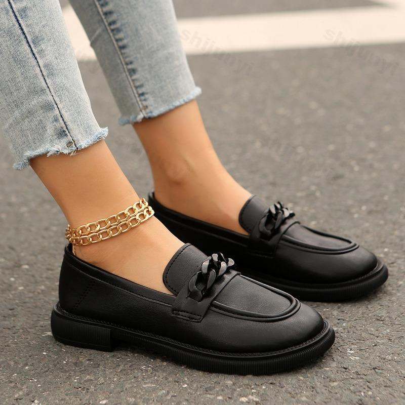 Plus Size Women's 2026 Autumn New Style Thick Heel Temperament Metal Chain Round Head Shallow Mouth One Foot Kick Loafers Shoes