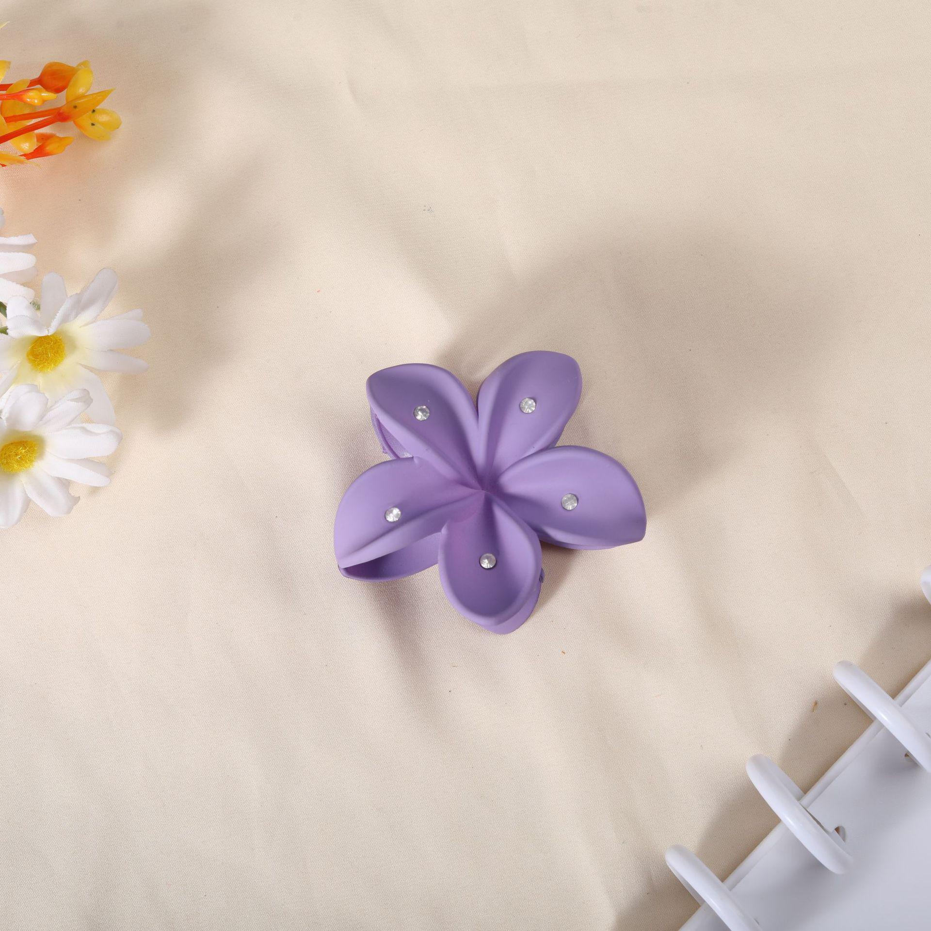 

Frangipani Beach Vacation Hair Claw Clip - Gentle & Sweet Shark Clip Hair Accessory