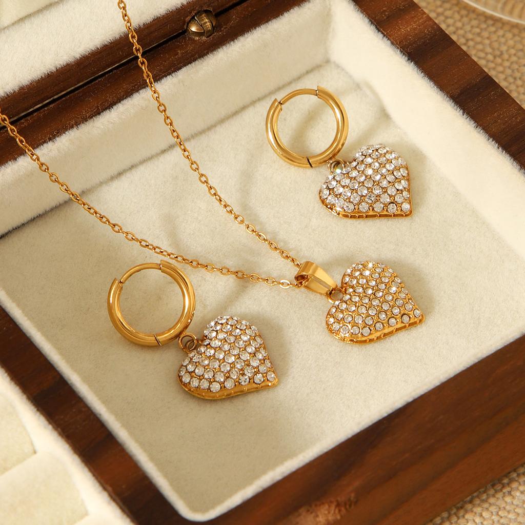 Heart-shaped Diamond-encrusted Earrings and Pendant Necklace, Light Luxury High-end Titanium Steel Jewelry
