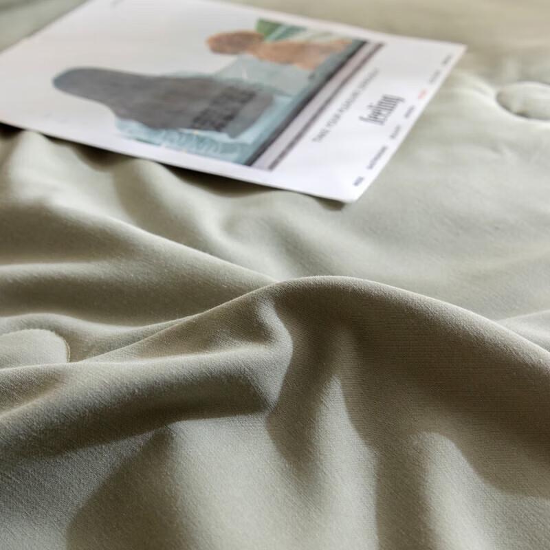 MUJI Organic Cotton Linen Blend Quilt