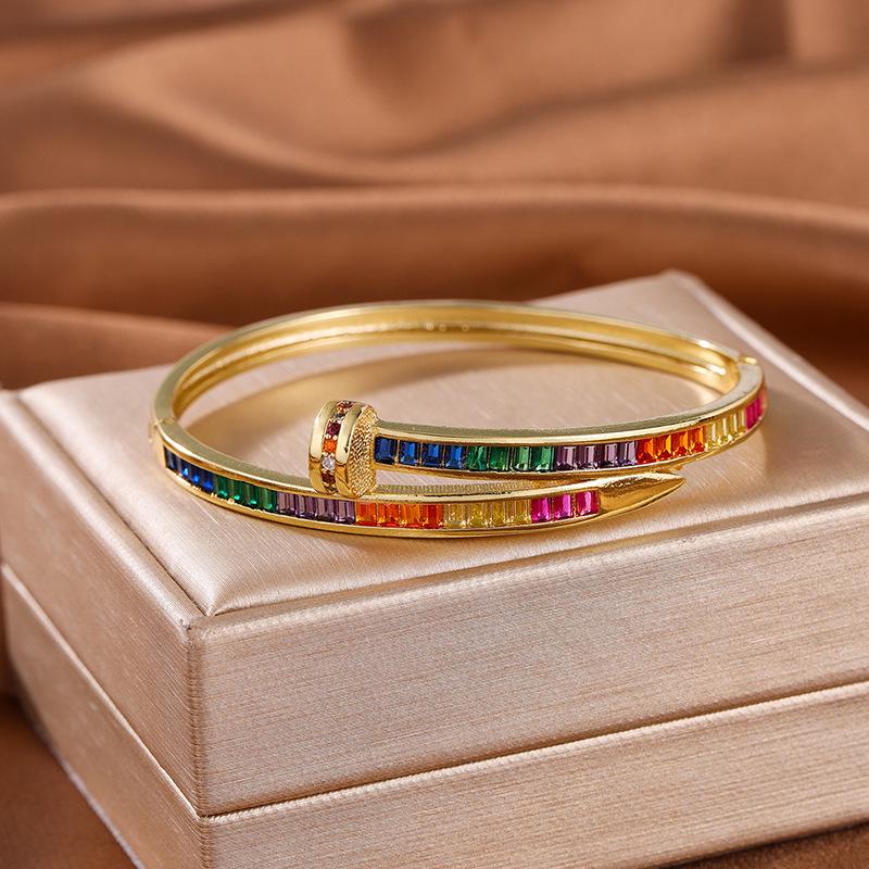 Ka Family Deluxe Micro-Inlaid Zircon Colored Gold Copper Nail Bracelet: Exquisite, Fashionable, and High-End Women's Jewelry.