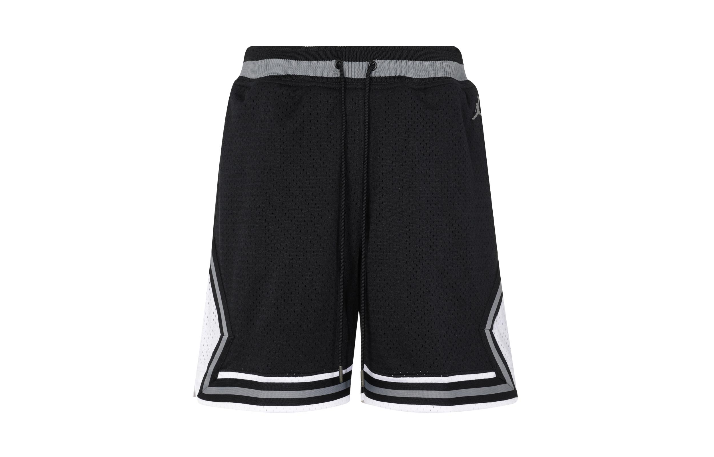 Мужские спортивные шорты Jordan Essential Statement Черные Средние DC3195-010 XXXL