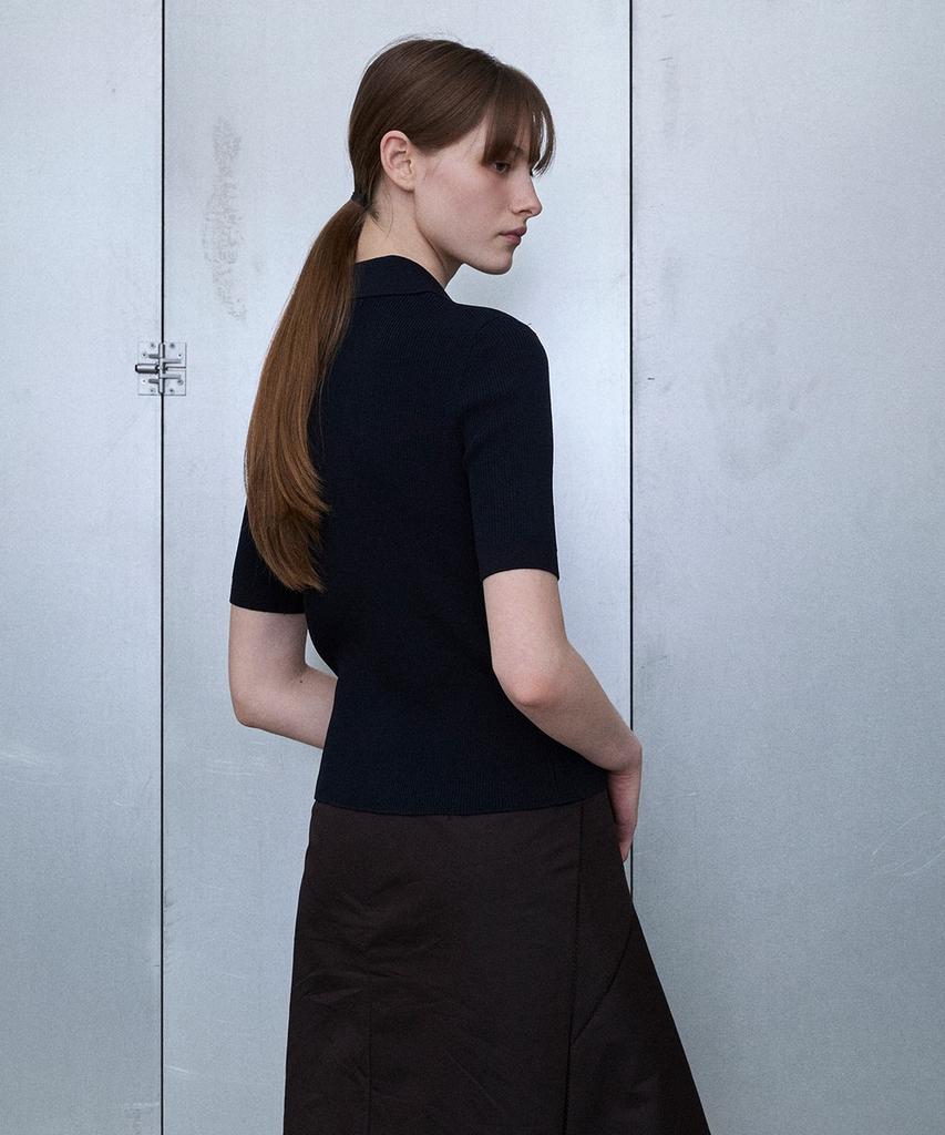 Diito Hook Detail Collar Knit Pullover [Navy]