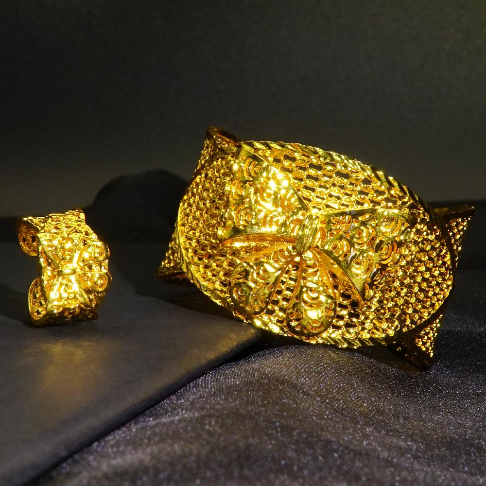 

Gold-plated Women s Open Bracelet Ring Set Women s Dubai Flower Premium Jewelry