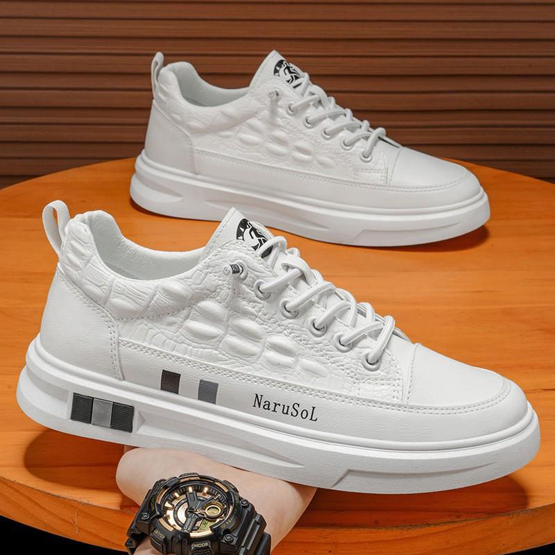 

Men s Shoes New Style Flat Skate Leather Casual Students Alligator Pattern Small White Men 39