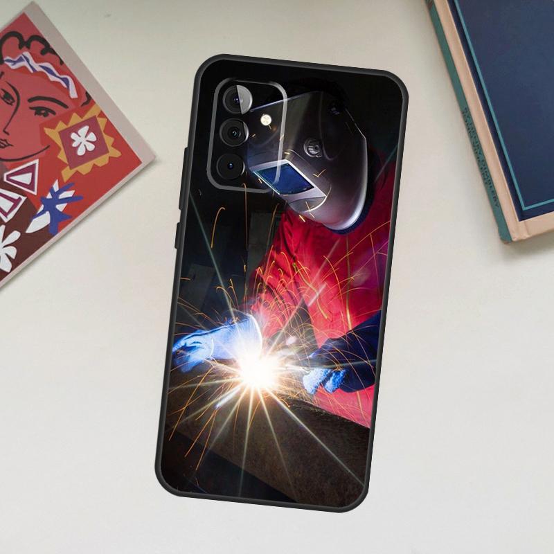 

Welder Welding Hot Metal Worker Case For Samsung Galaxy A34 A54 A14 A56 A52 A53 A16 A26 A36 A55 A35 A15 A32 A12 A33 A13 A17 Samsung A55