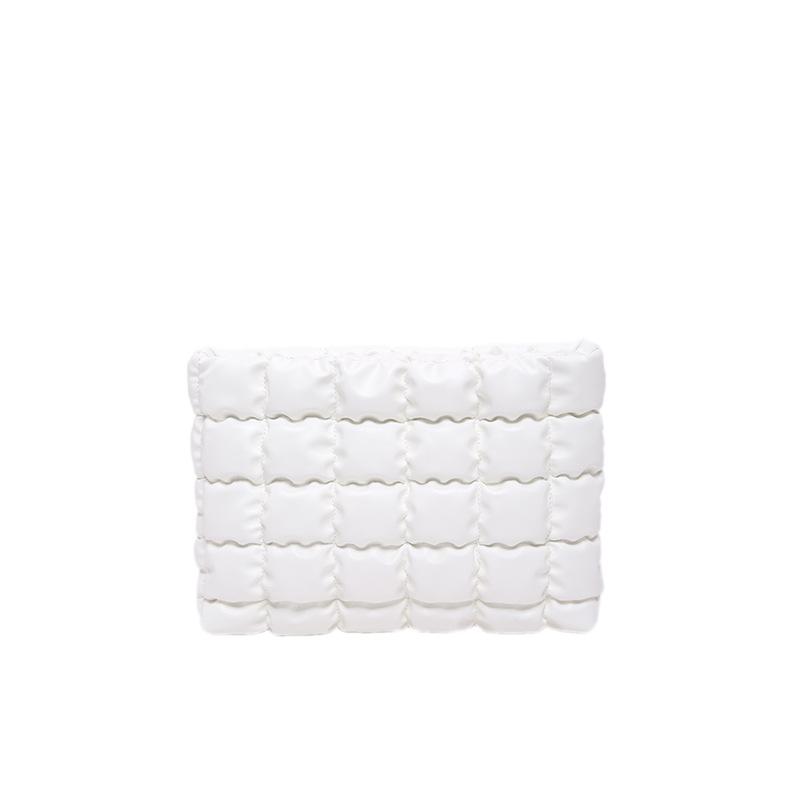 Cloud Embroidery Thread Large-Capacity Casual Pleated Makeup Bag, Convenient Storage Bag, Fashionable Foreign Style Clutch