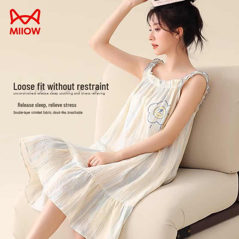 Mao Ren Women's Cotton French Strap Printed Nightdress
