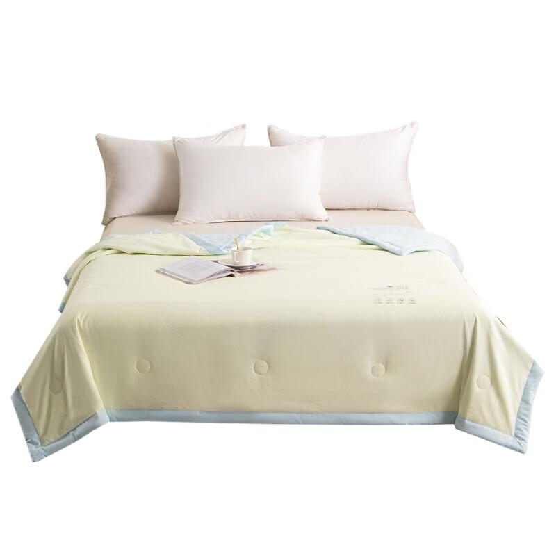 Duoxiai Summer Night Stars Thin Quilt