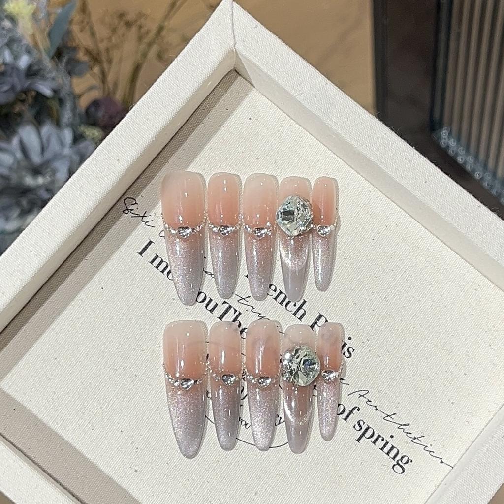 Handmade Blush Pure Atmosphere and Sense of Smile Light Metering Cat Eye Quality K9 Wearable Armor