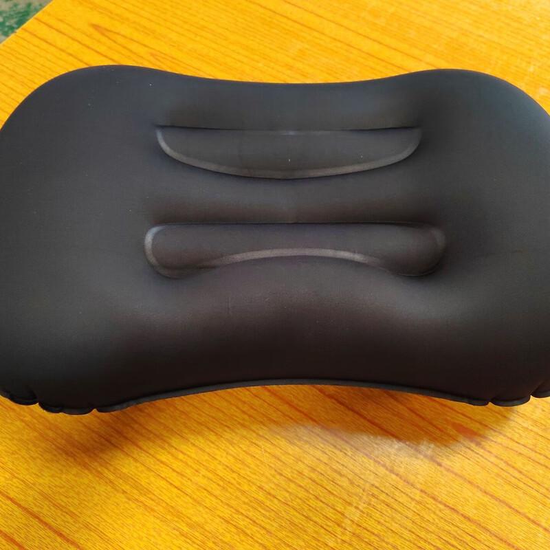 

Jun Kai Wei Outdoor Press-to-Inflate Travel Pillow