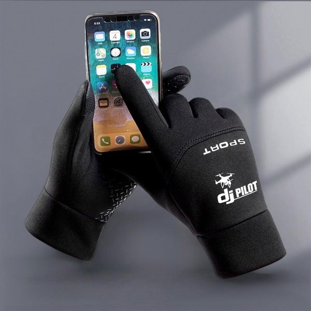 Drone and DJ pilot printed winter gloves to keep warm and cold, suitable for outdoor activities, cycling and hiking