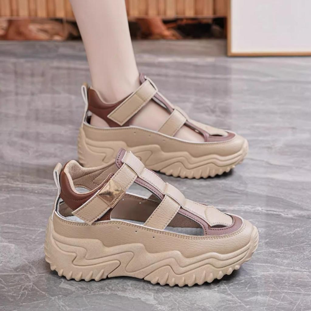 Cave Shoes Women's Summer 2025 New Roman Sandals Fashionable Versatile Breathable Hollow Platform Casual Dad Shoes