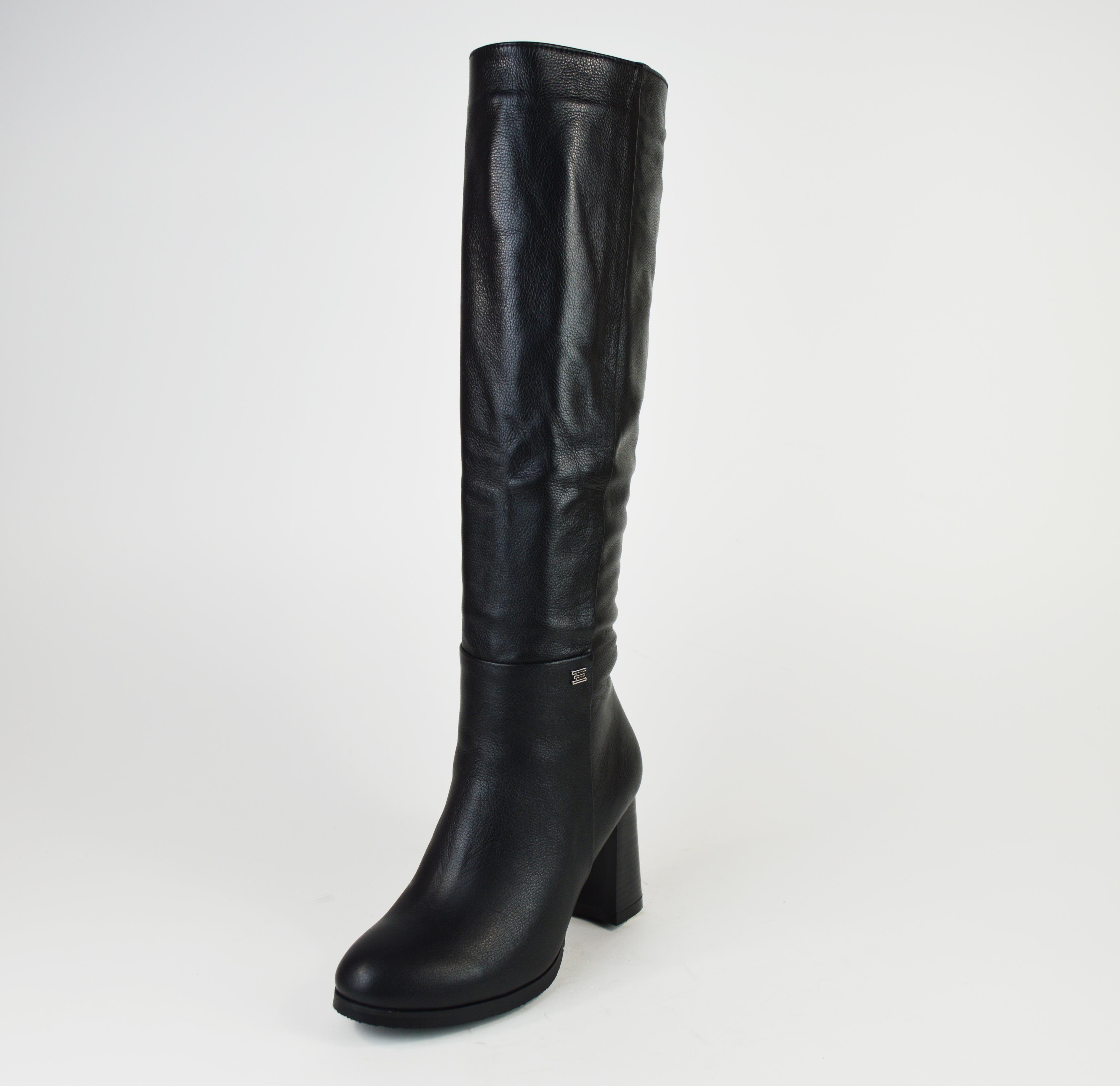 

Чоботи Kluchini 3884 38 Чорні 38 чорний