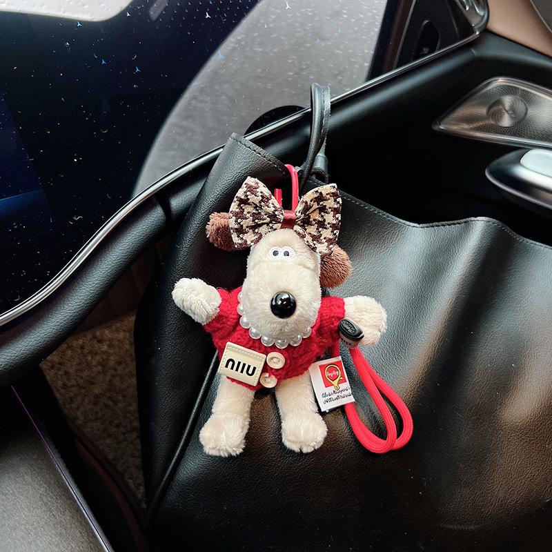 Plush Cartoon Chef Dog Keychain with Bow Tie – Cute Knitted Sweater Design Doll for Bags and Cars