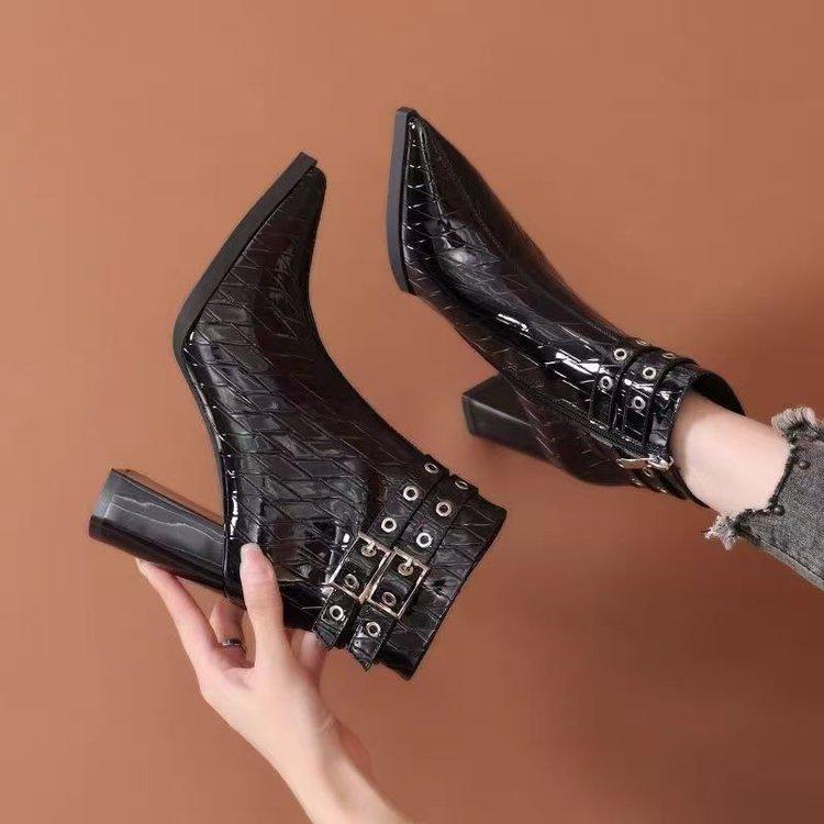 Fashion Boots Women's Autumn and Winter Fashion Pointed Side Zipper High Heel Thick Heel Short Boots Women's Tide