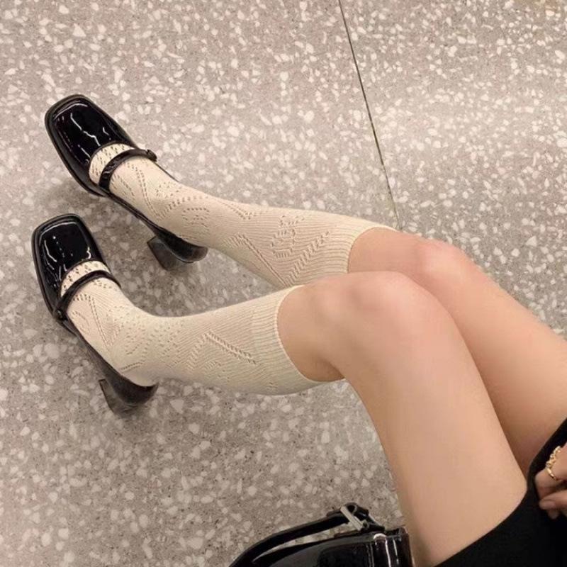

Small black high heels women s 2024 autumn and spring new French thick heel small leather shoes British Mary Jane women s shoes 35 коричневий