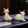 Teatable Teahouse Ornament Handcrafted Color Changing Fox Tea Pet for Good Luck Symbol Teahouse Ornament Resin Feng for Kungfu