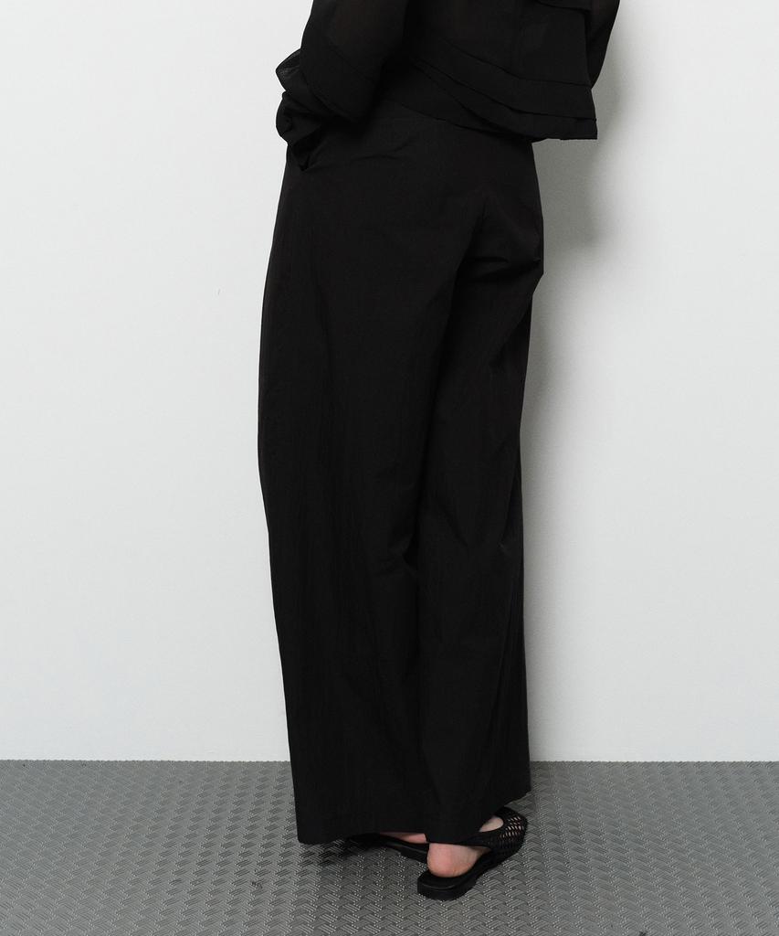 Daiaegeuneol Rustle Wide Trousers (Black)