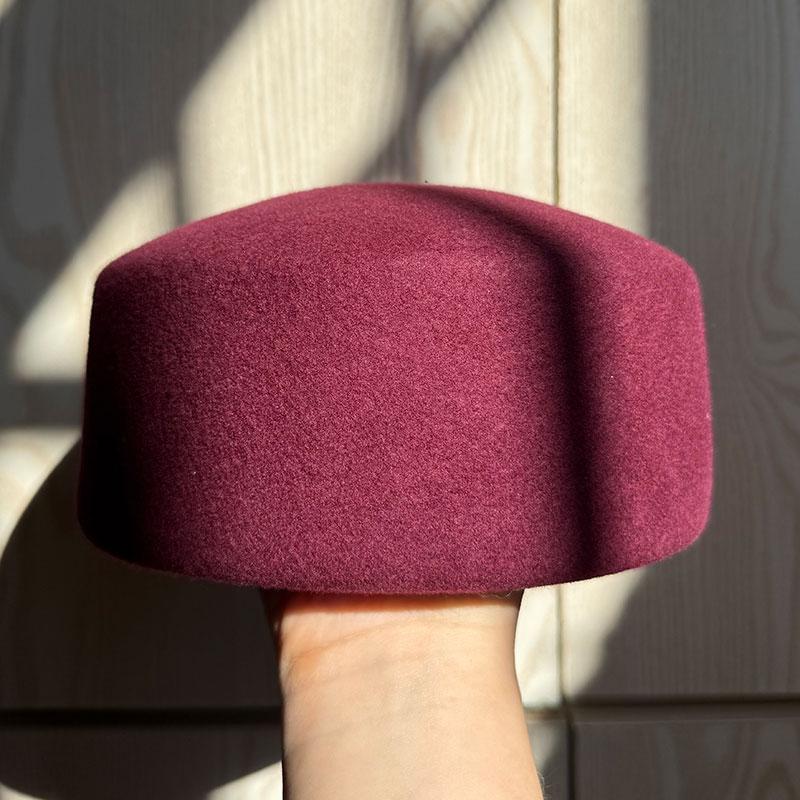 Vintage Hard Top Flat Fedoras Hats Women 100% Wool Felt Berets Hat Wedding Fascinator Caps Wedding Cocktail Party Pillbox Hat