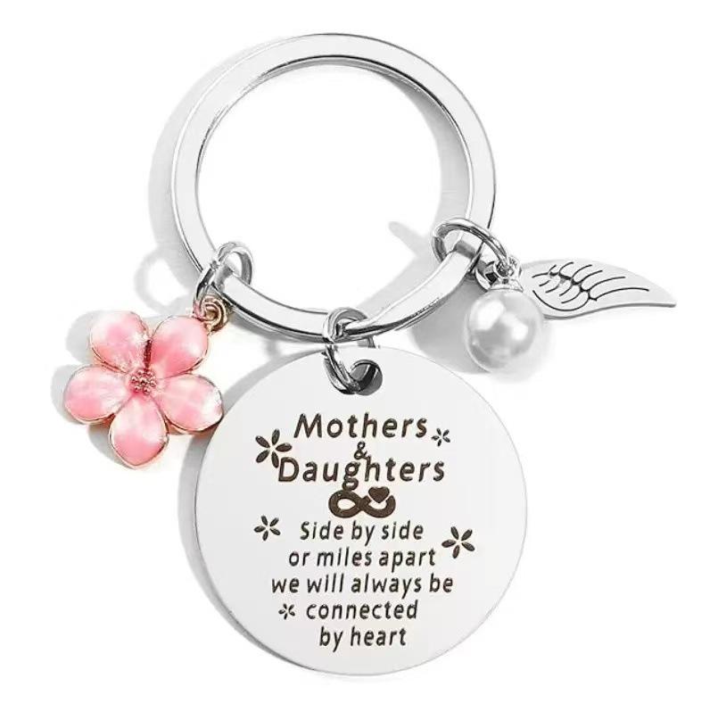 Mothers Day Gift Heart Metal Stainless Steel Keychain Birthday Christmas Grateful Gift Stainless Steel Keychain for Backpack Bag Pendant